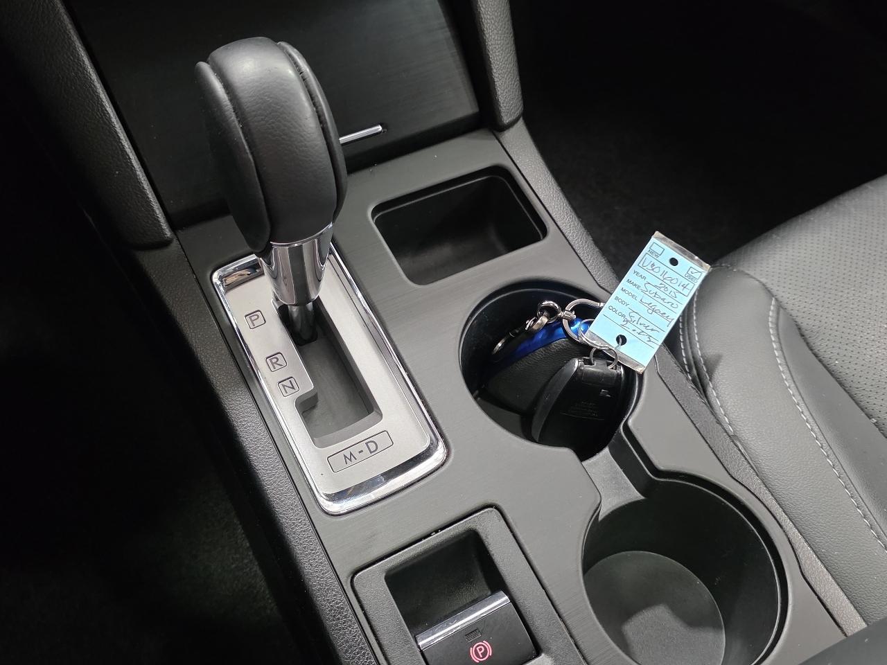 Subaru Legacy 4dr Sdn 2.5i Limited 2015