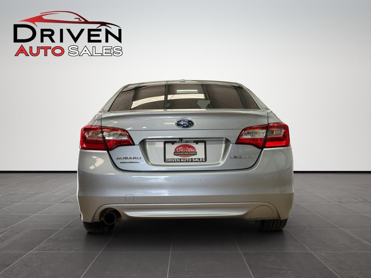 Subaru Legacy 4dr Sdn 2.5i Limited 2015