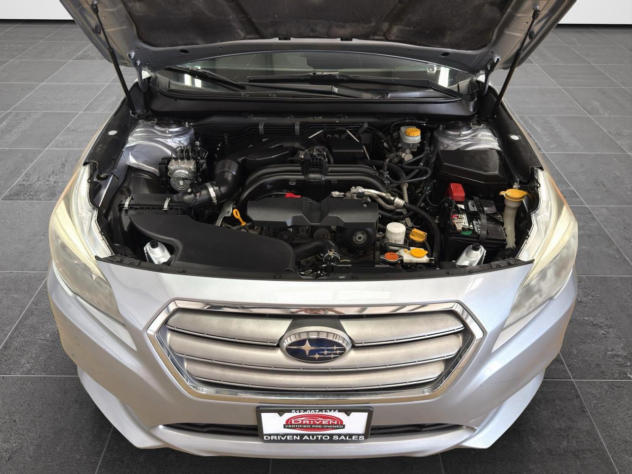 Subaru Legacy 4dr Sdn 2.5i Limited 2015