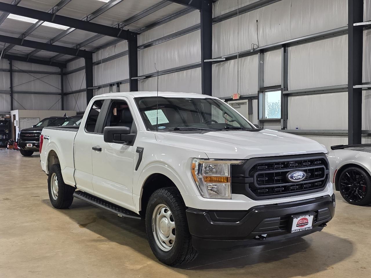 Ford F-150 XL SuperCab Short Bed 2WD 2022