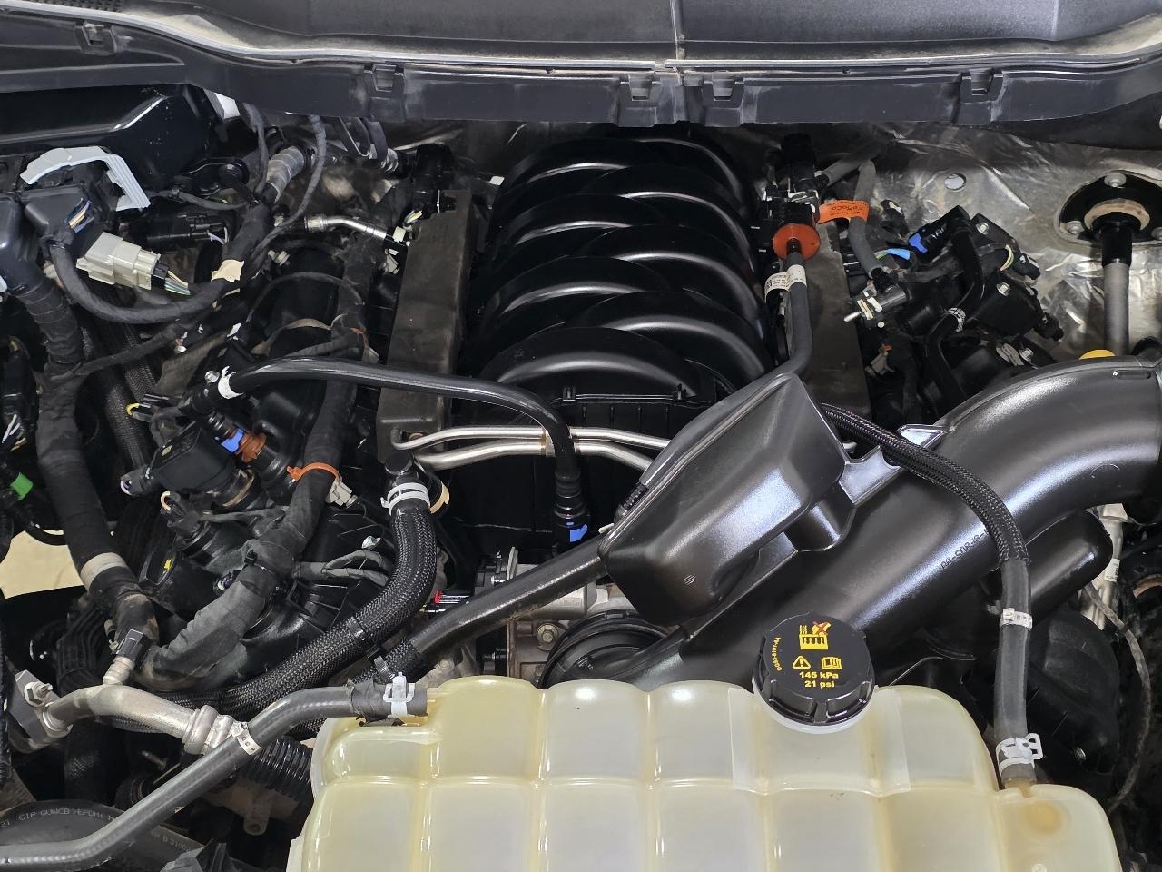 Ford F-150 XL SuperCab Short Bed 2WD 2022