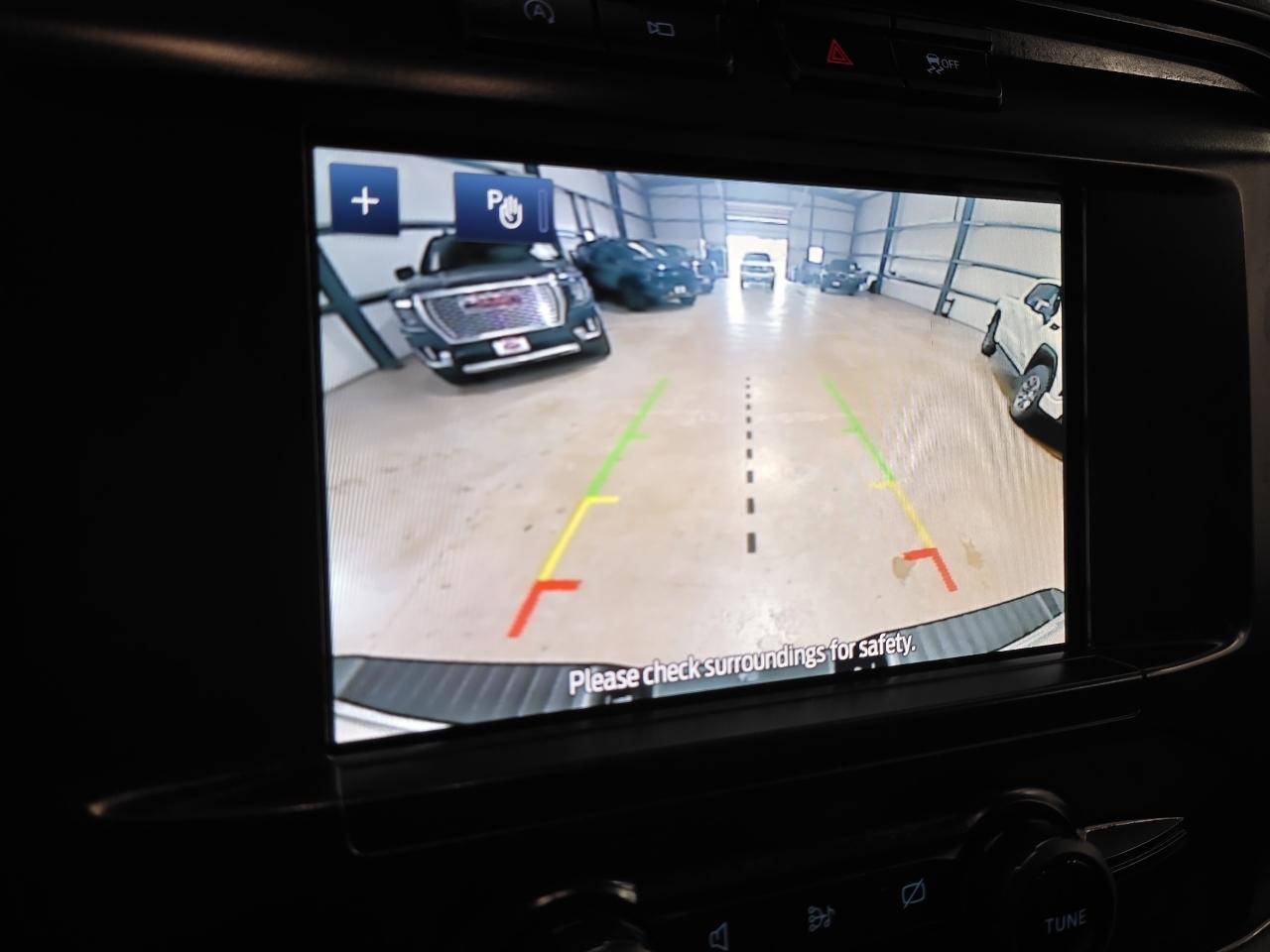 Ford F-150 XL SuperCab Short Bed 2WD 2022