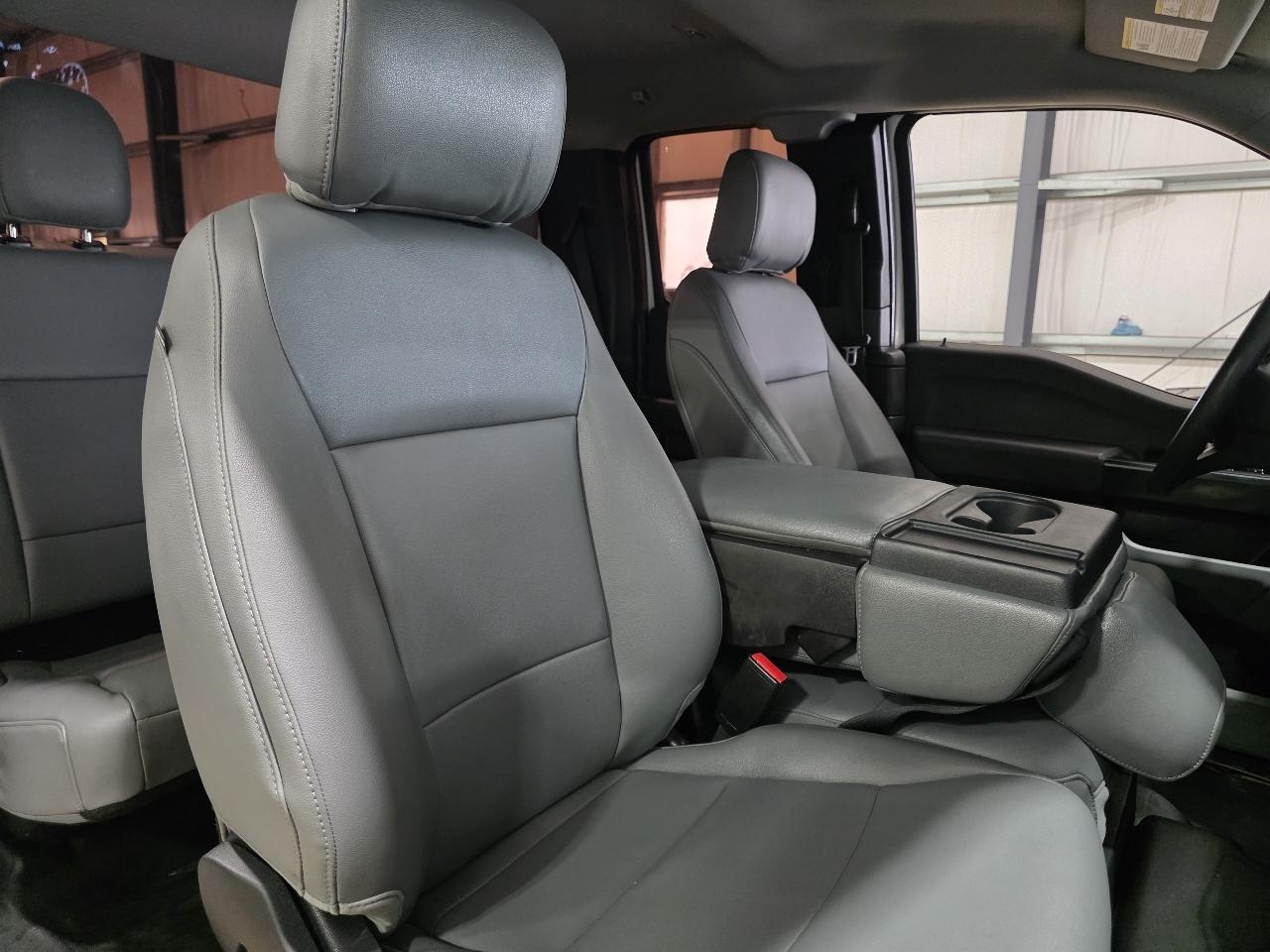 Ford F-150 XL SuperCab Short Bed 2WD 2022