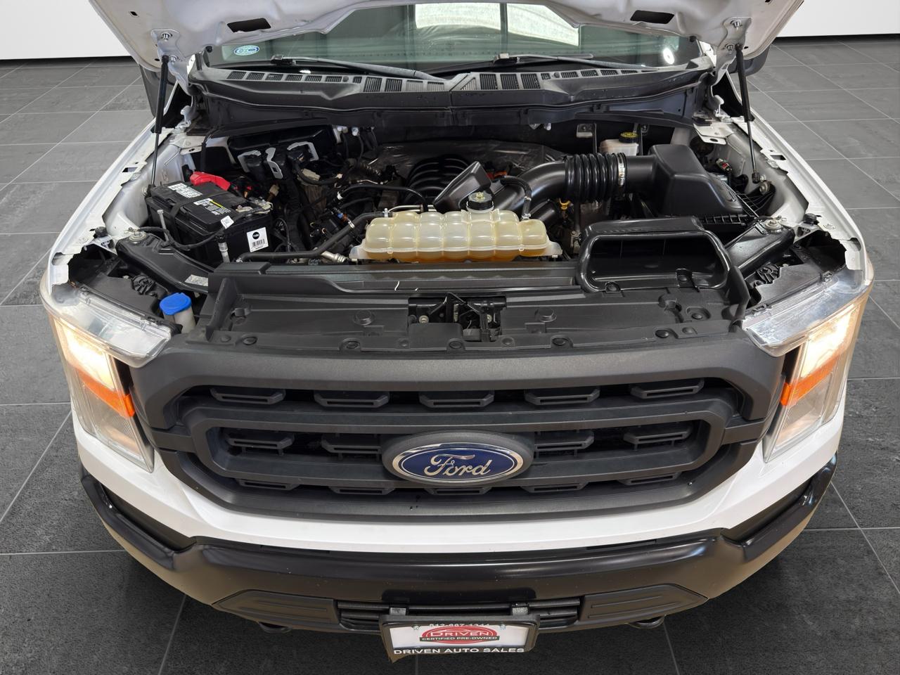 Ford F-150 XL SuperCab Short Bed 4WD 2022