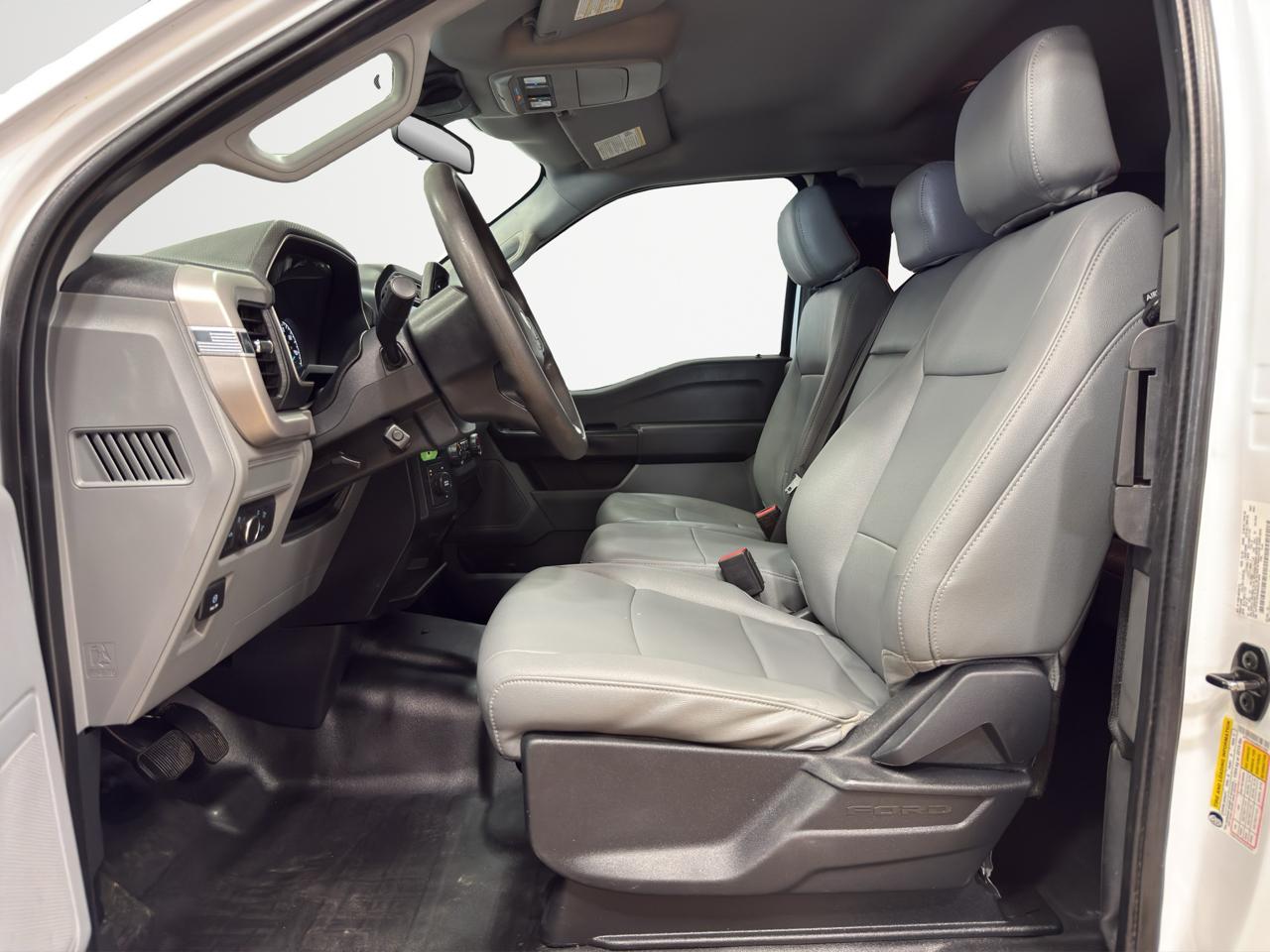 Ford F-150 XL SuperCab Short Bed 4WD 2022