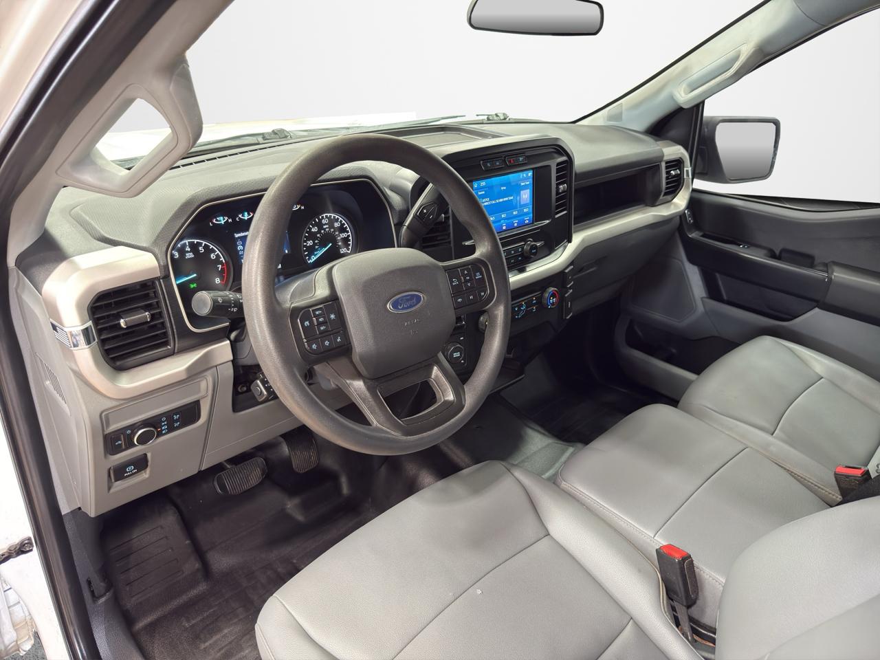 Ford F-150 XL SuperCab Short Bed 4WD 2022