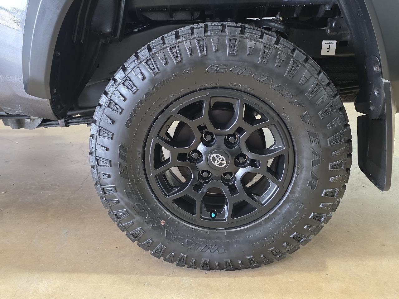 Toyota Tacoma 4WD SR5 Access Cab 6' Bed V6 AT (Natl) 2023