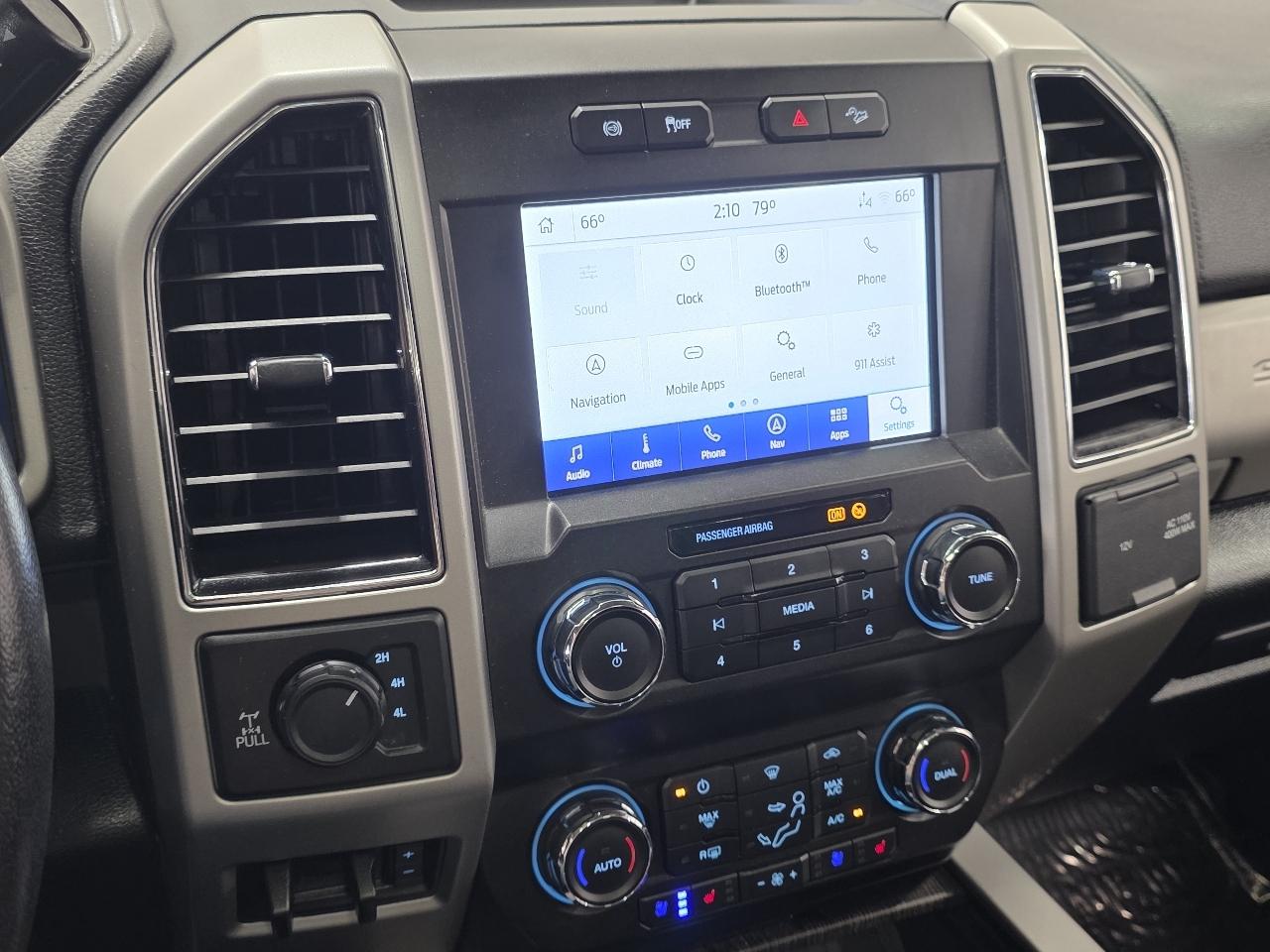 Ford Super Duty F-250 SRW Lariat 4WD Crew Cab 6.75' Box 2021