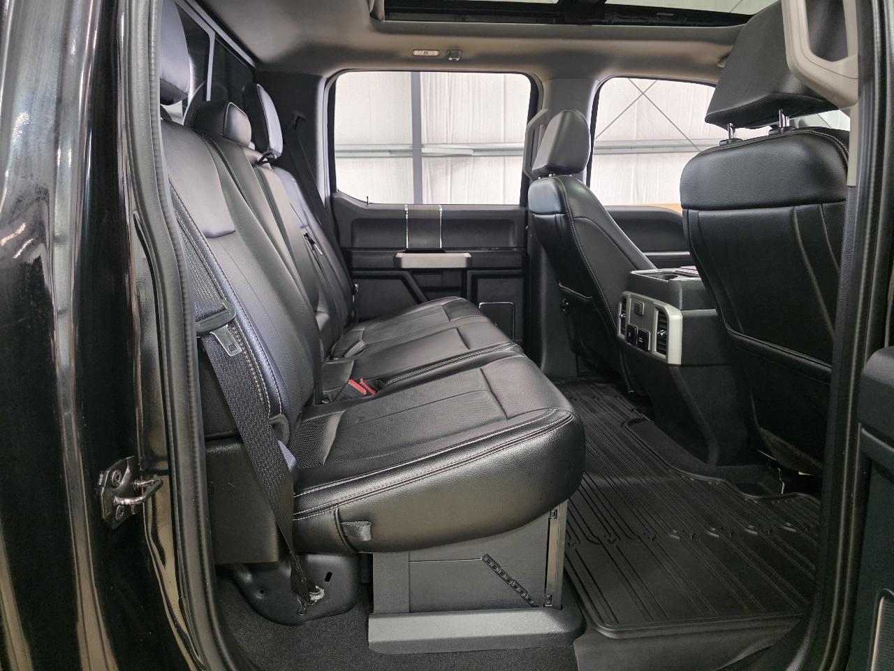 Ford Super Duty F-250 SRW Lariat 4WD Crew Cab 6.75' Box 2021