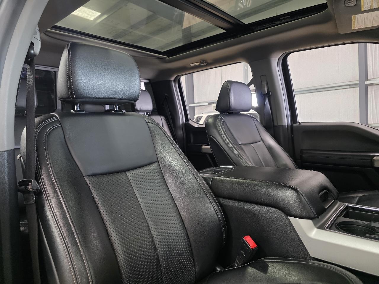 Ford Super Duty F-250 SRW Lariat 4WD Crew Cab 6.75' Box 2021