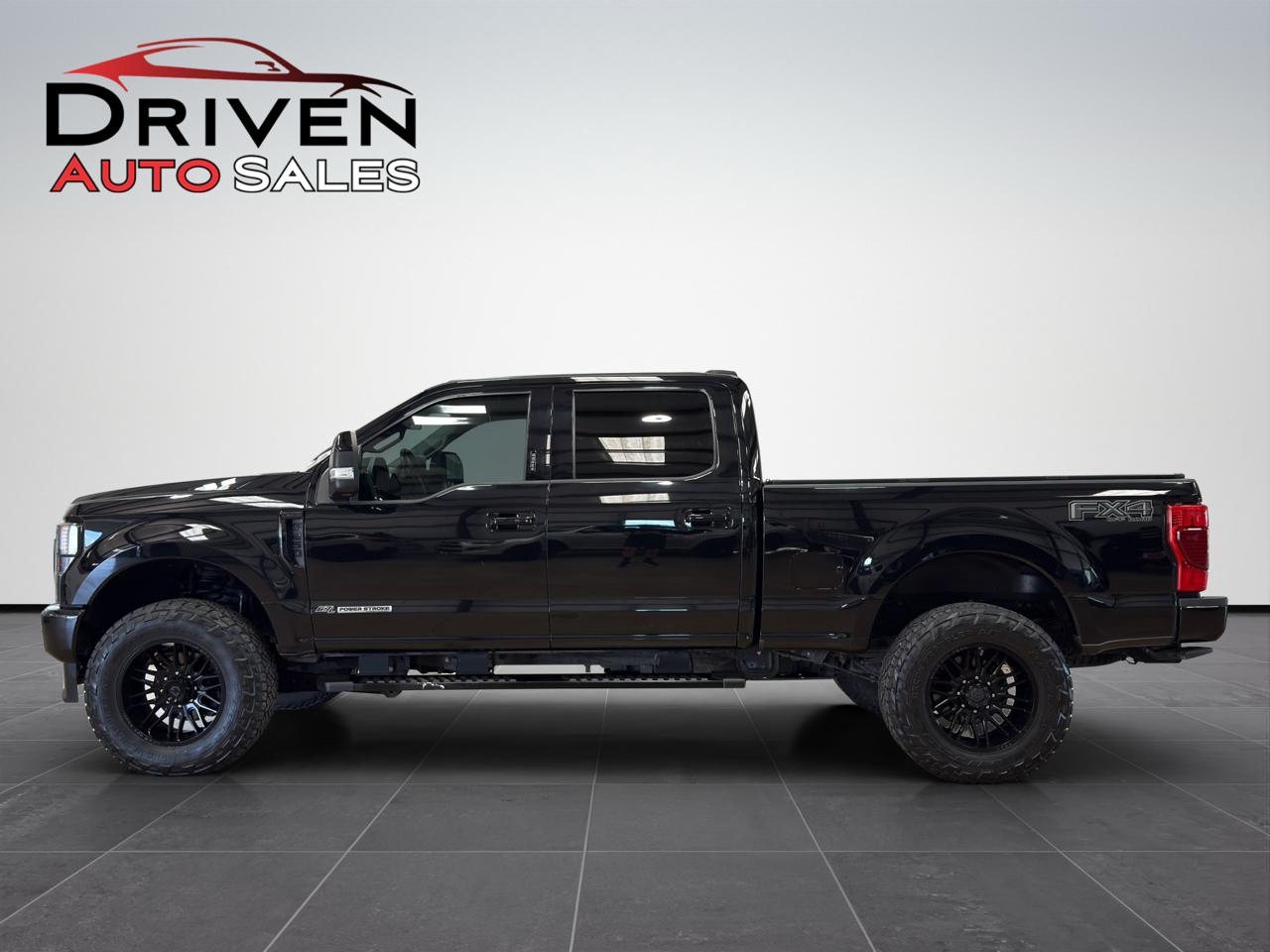 2021 Ford Super Duty F-250 SRW Lariat 4WD Crew Cab 6.75' Box