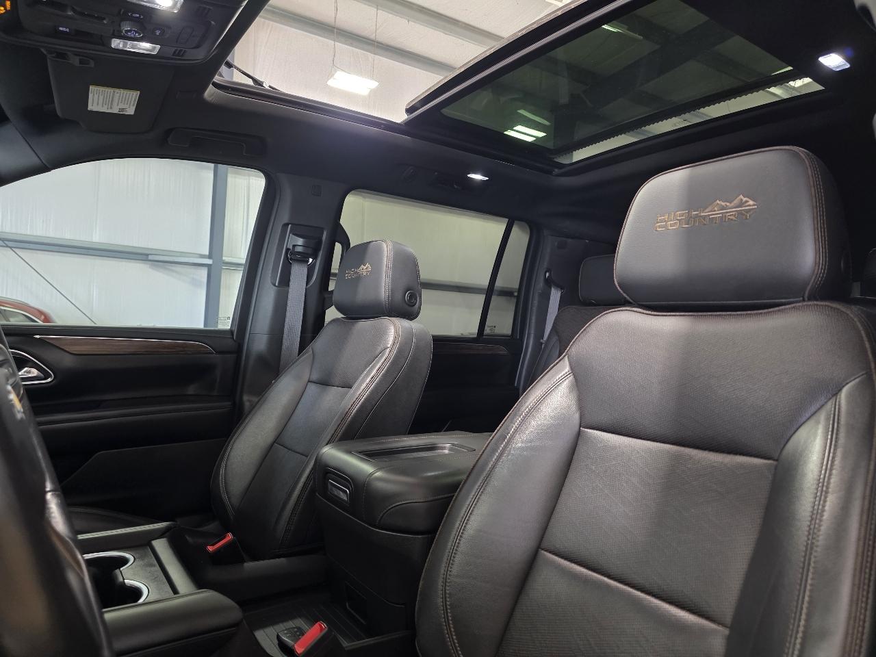 Chevrolet Suburban 4WD 4dr High Country 2021