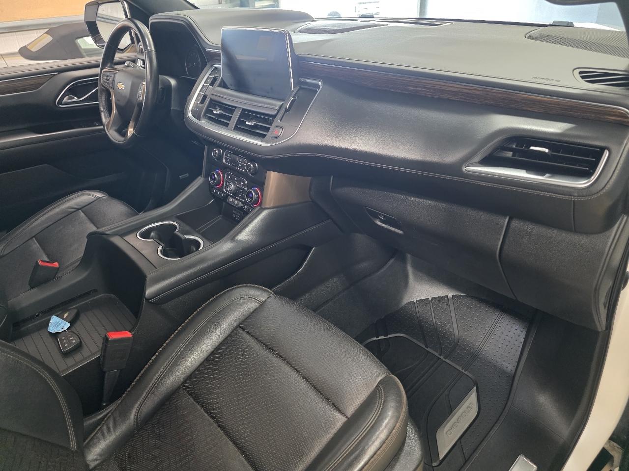 Chevrolet Suburban 4WD 4dr High Country 2021