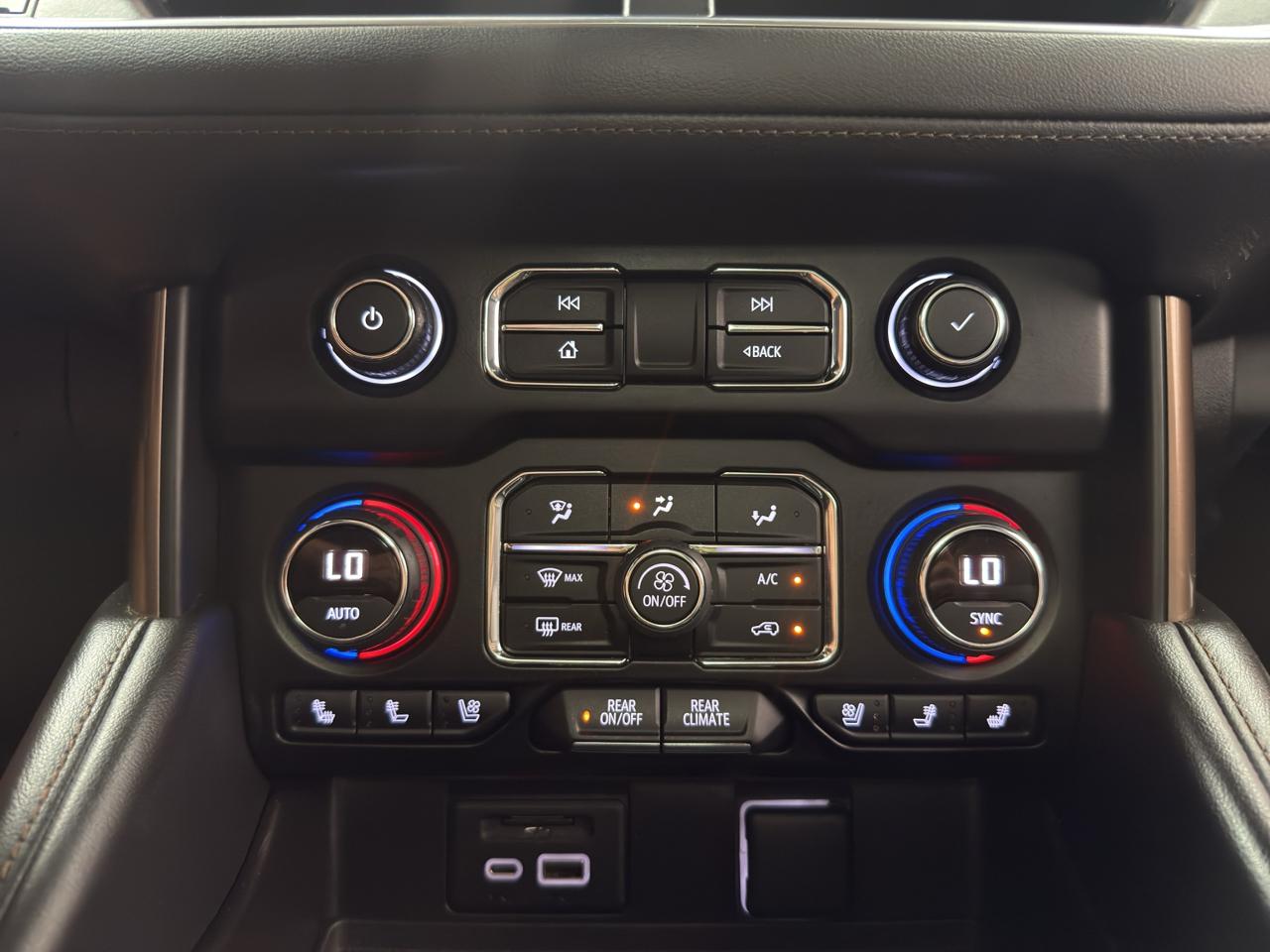 Chevrolet Suburban 4WD 4dr High Country 2021