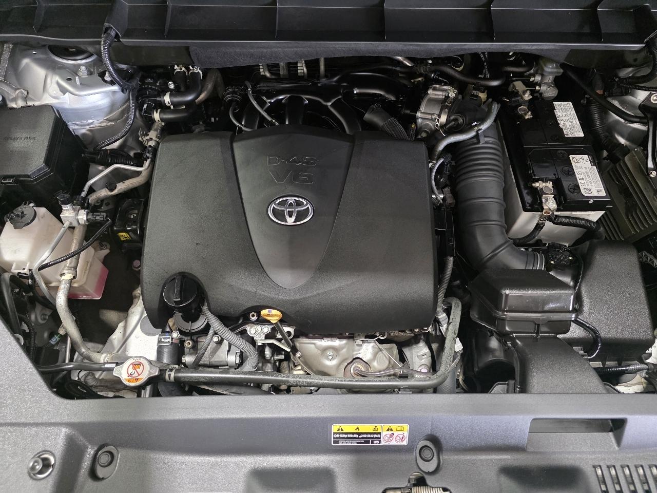 Toyota Highlander L FWD (Natl) 2022