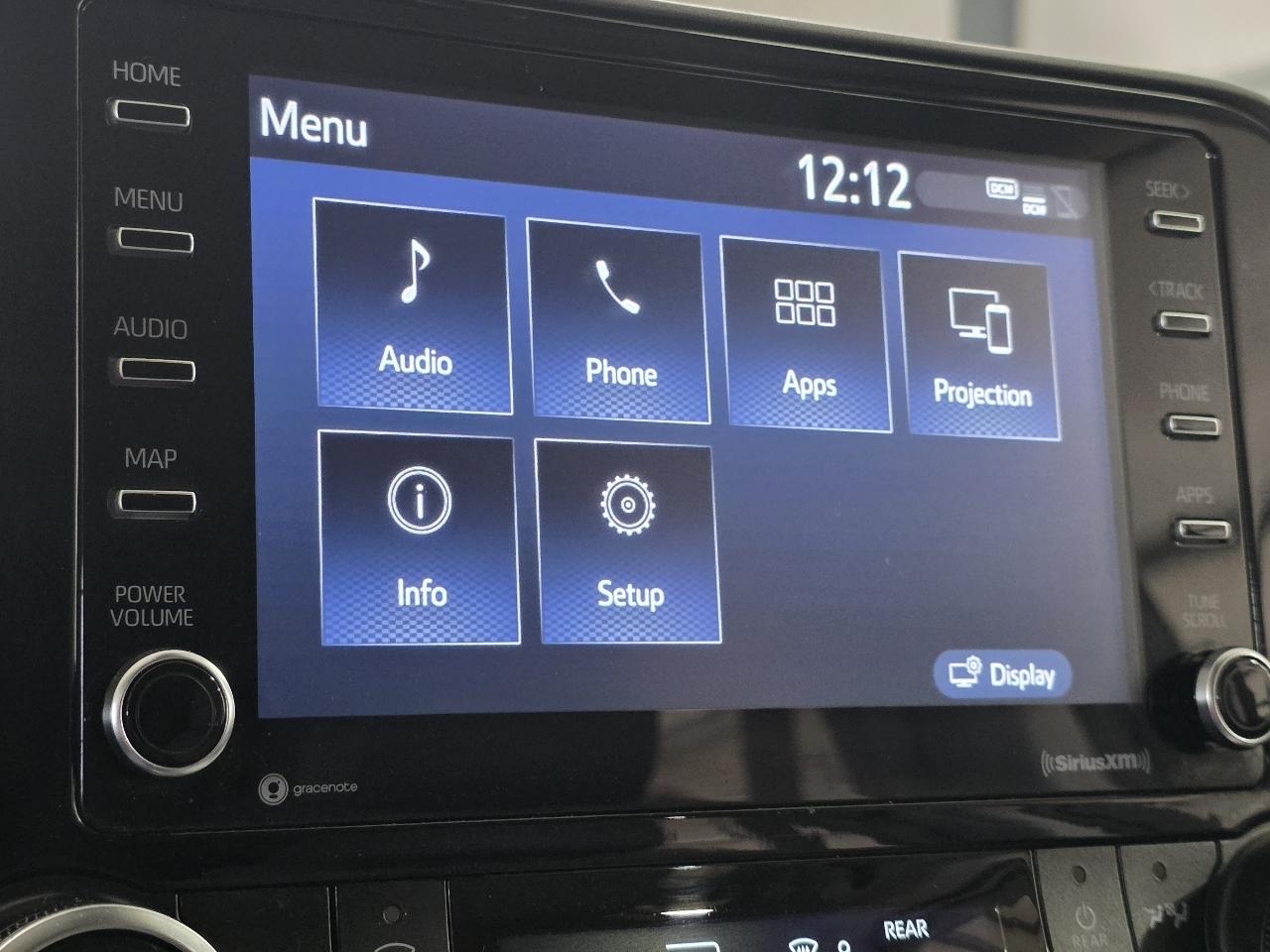 Toyota Highlander L FWD (Natl) 2022