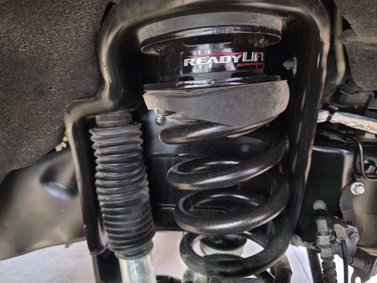 Ford Super Duty F-250 SRW XLT 4WD Crew Cab 8' Box 2023