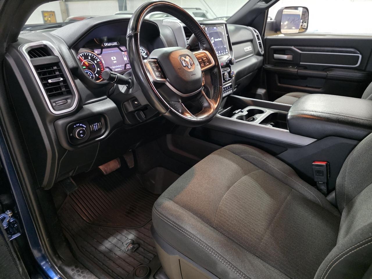 RAM 2500 Lone Star 4x4 Crew Cab 6'4" Box 2020