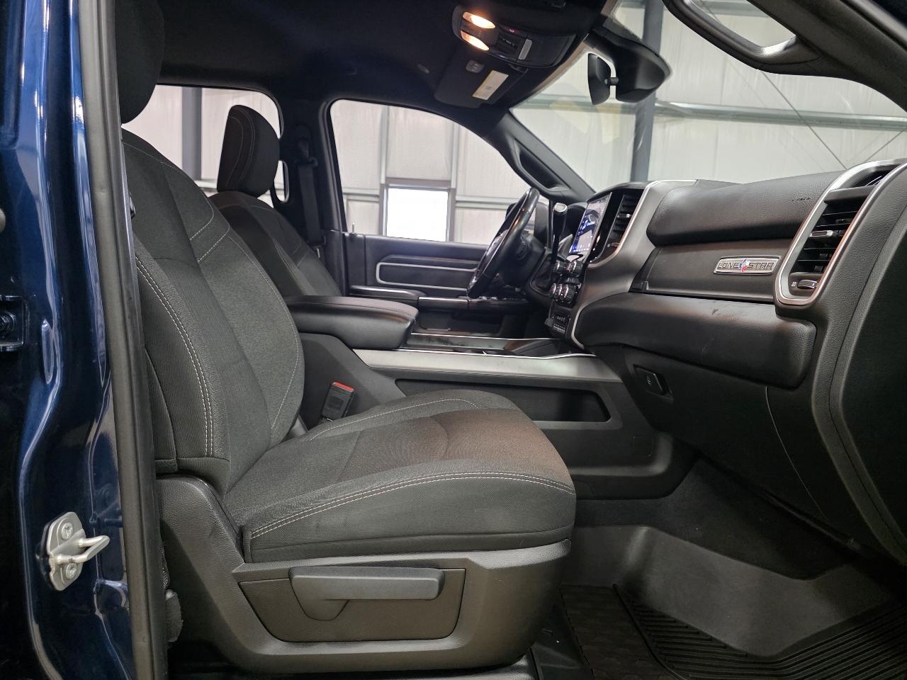 RAM 2500 Lone Star 4x4 Crew Cab 6'4" Box 2020