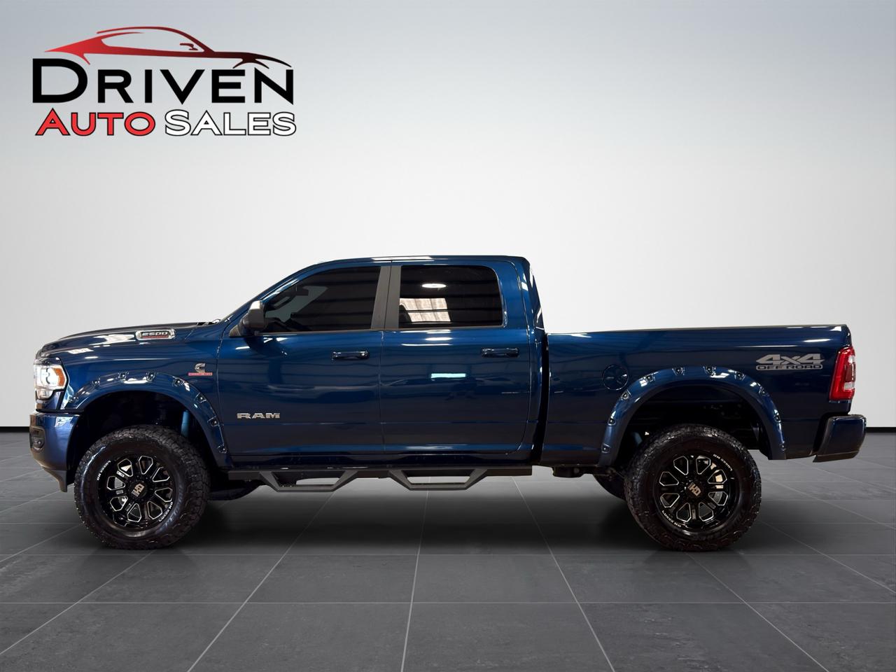 RAM 2500 Lone Star 4x4 Crew Cab 6'4" Box 2020