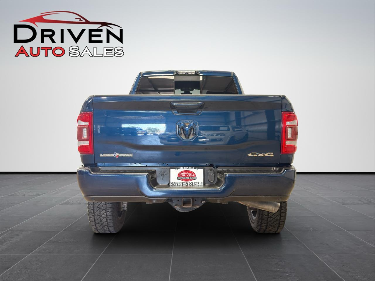 RAM 2500 Lone Star 4x4 Crew Cab 6'4" Box 2020