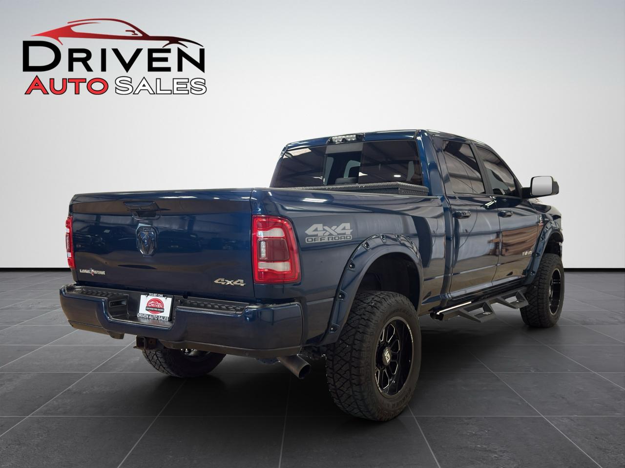 RAM 2500 Lone Star 4x4 Crew Cab 6'4" Box 2020