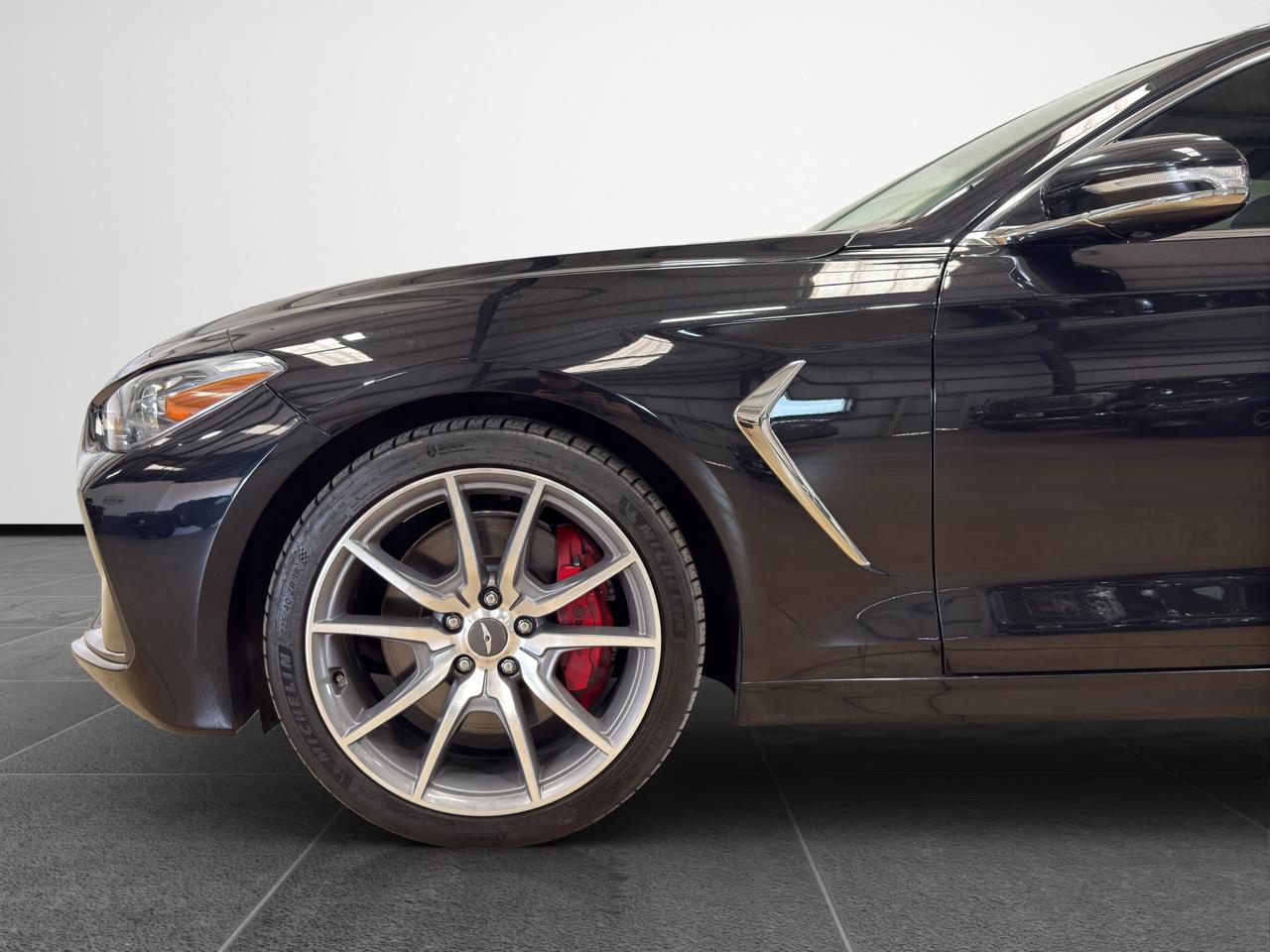 Genesis G70 3.3T RWD 2021