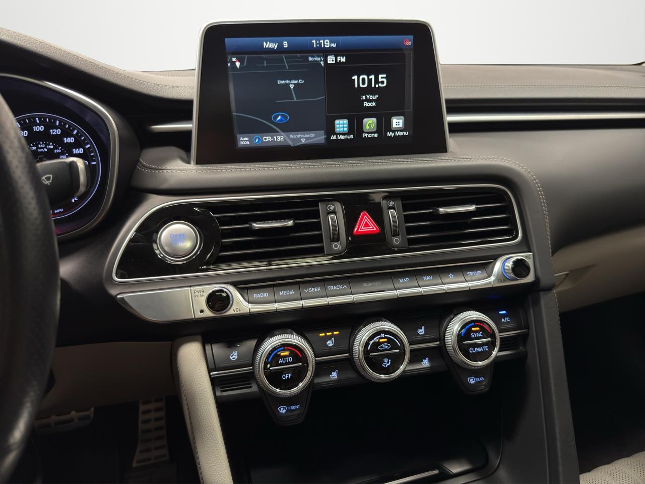 Genesis G70 3.3T RWD 2021