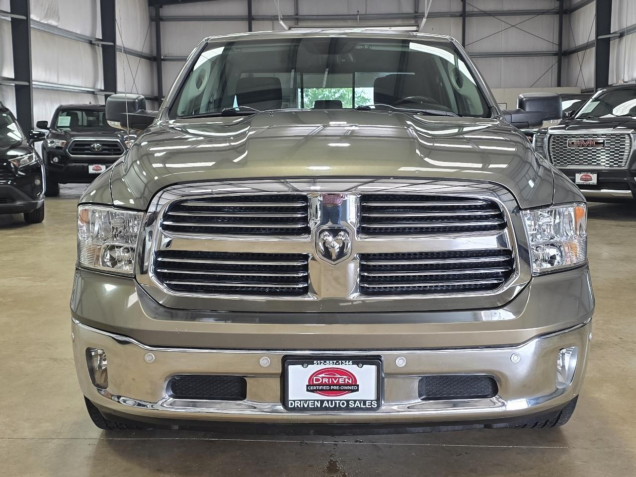 RAM 1500 2WD Crew Cab 140.5" Lone Star 2014