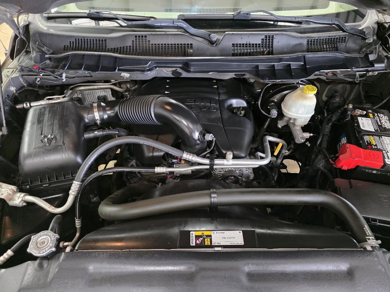 RAM 1500 2WD Crew Cab 140.5" Lone Star 2014