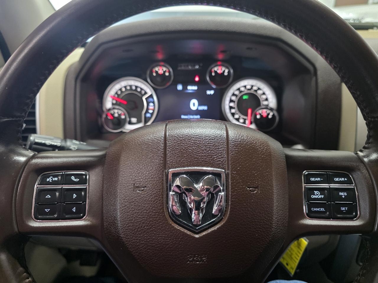 RAM 1500 2WD Crew Cab 140.5" Lone Star 2014