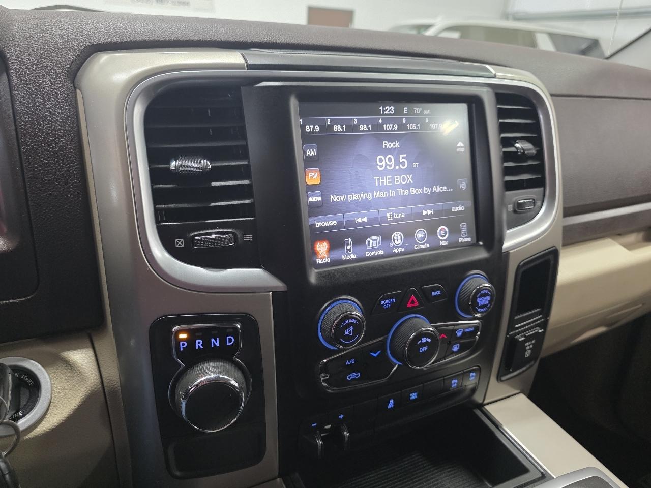 RAM 1500 2WD Crew Cab 140.5" Lone Star 2014