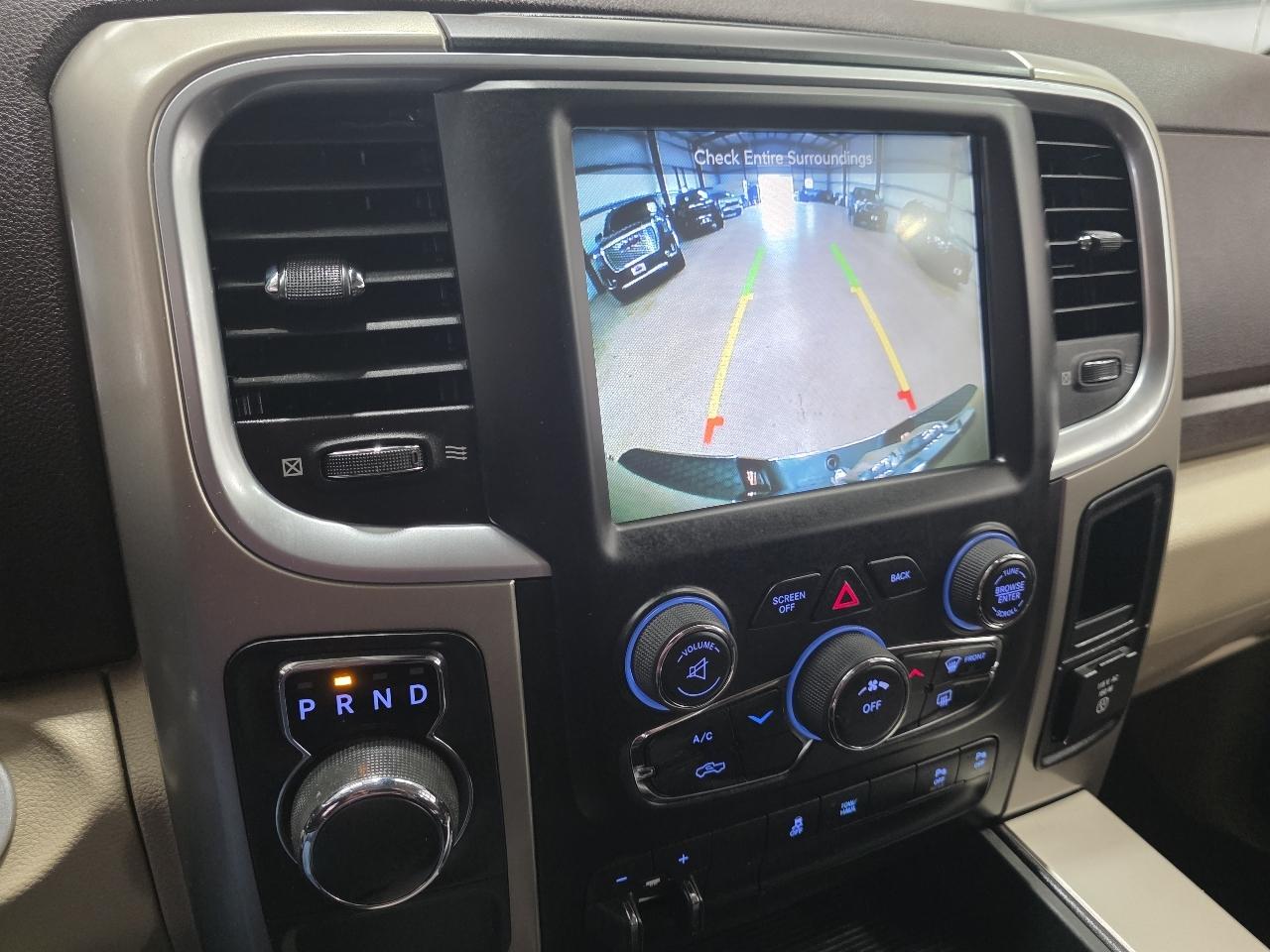 RAM 1500 2WD Crew Cab 140.5" Lone Star 2014