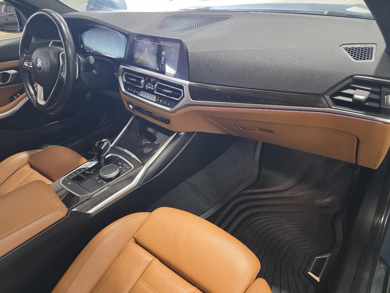 BMW 3 Series 330i Sedan 2021