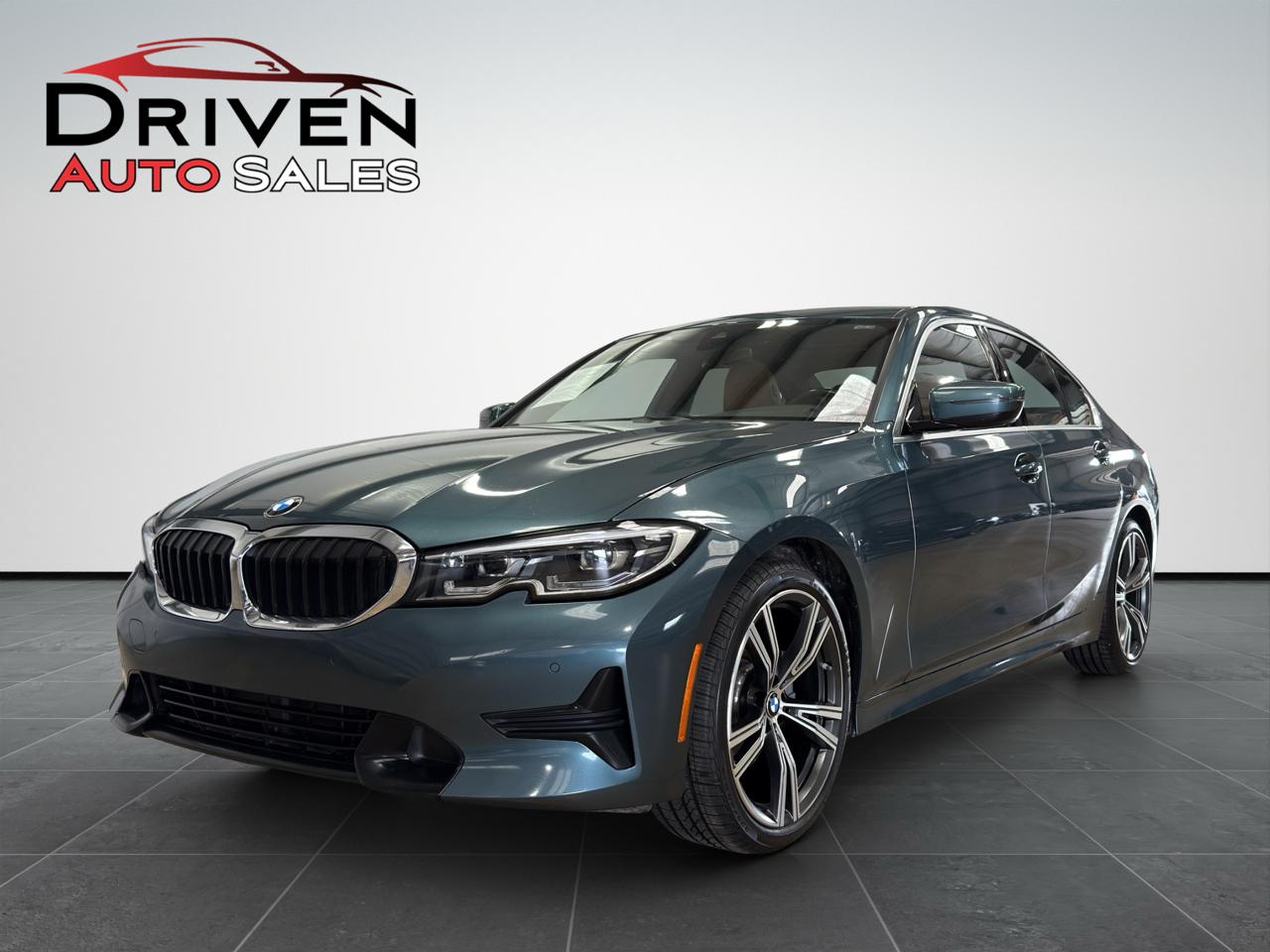 BMW 3 Series 330i Sedan 2021