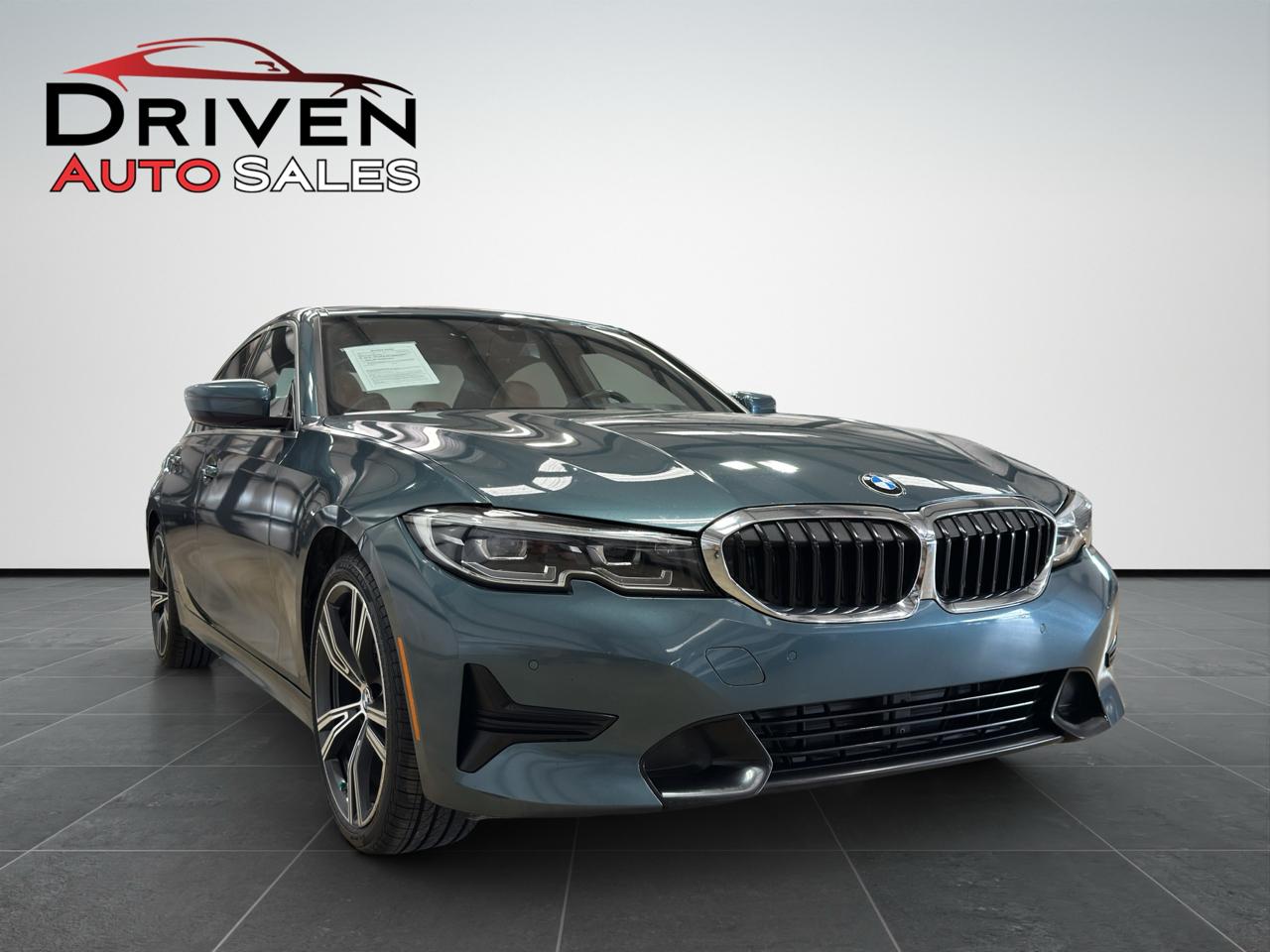 BMW 3 Series 330i Sedan 2021