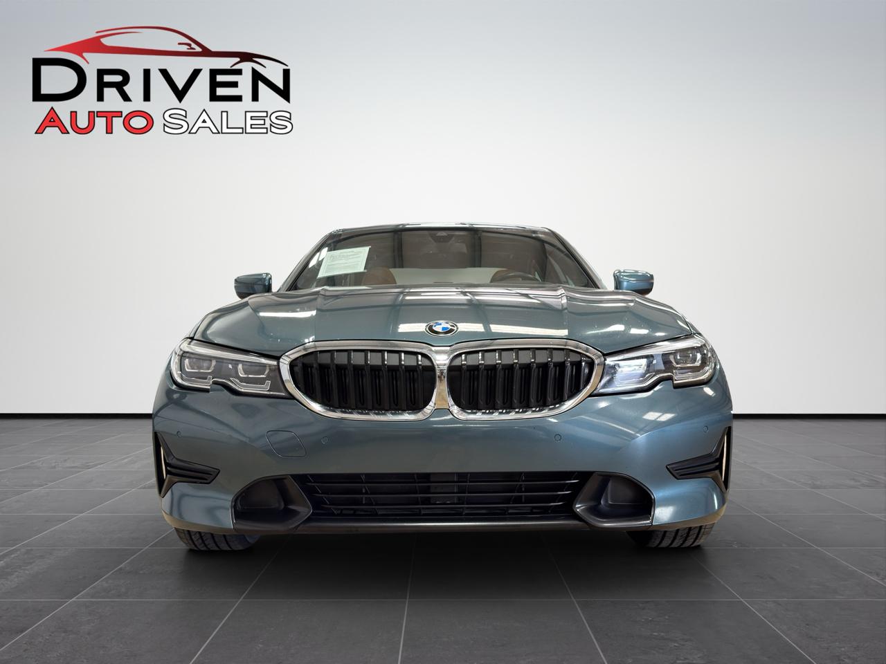 BMW 3 Series 330i Sedan 2021