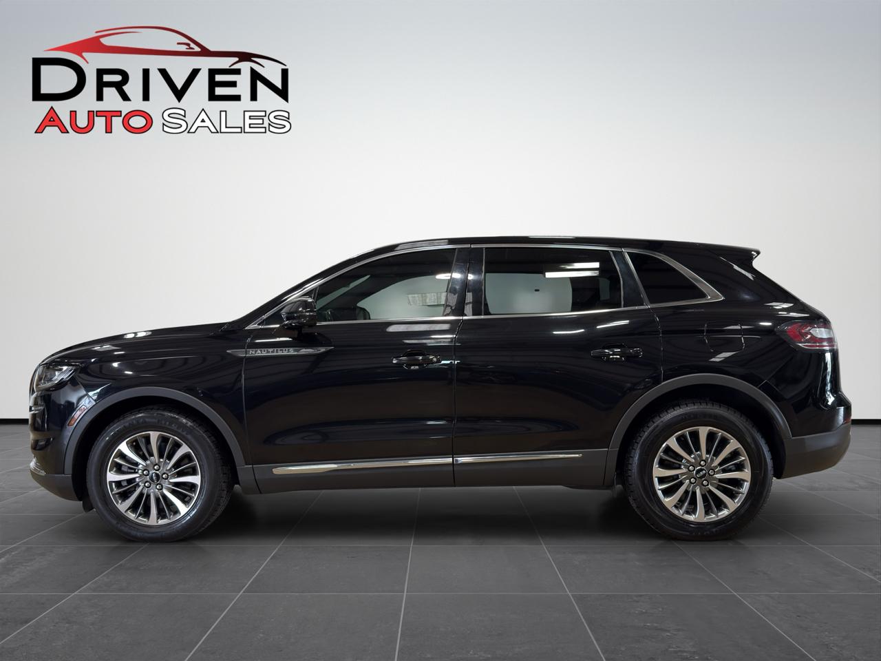 2022 Lincoln Nautilus Reserve AWD