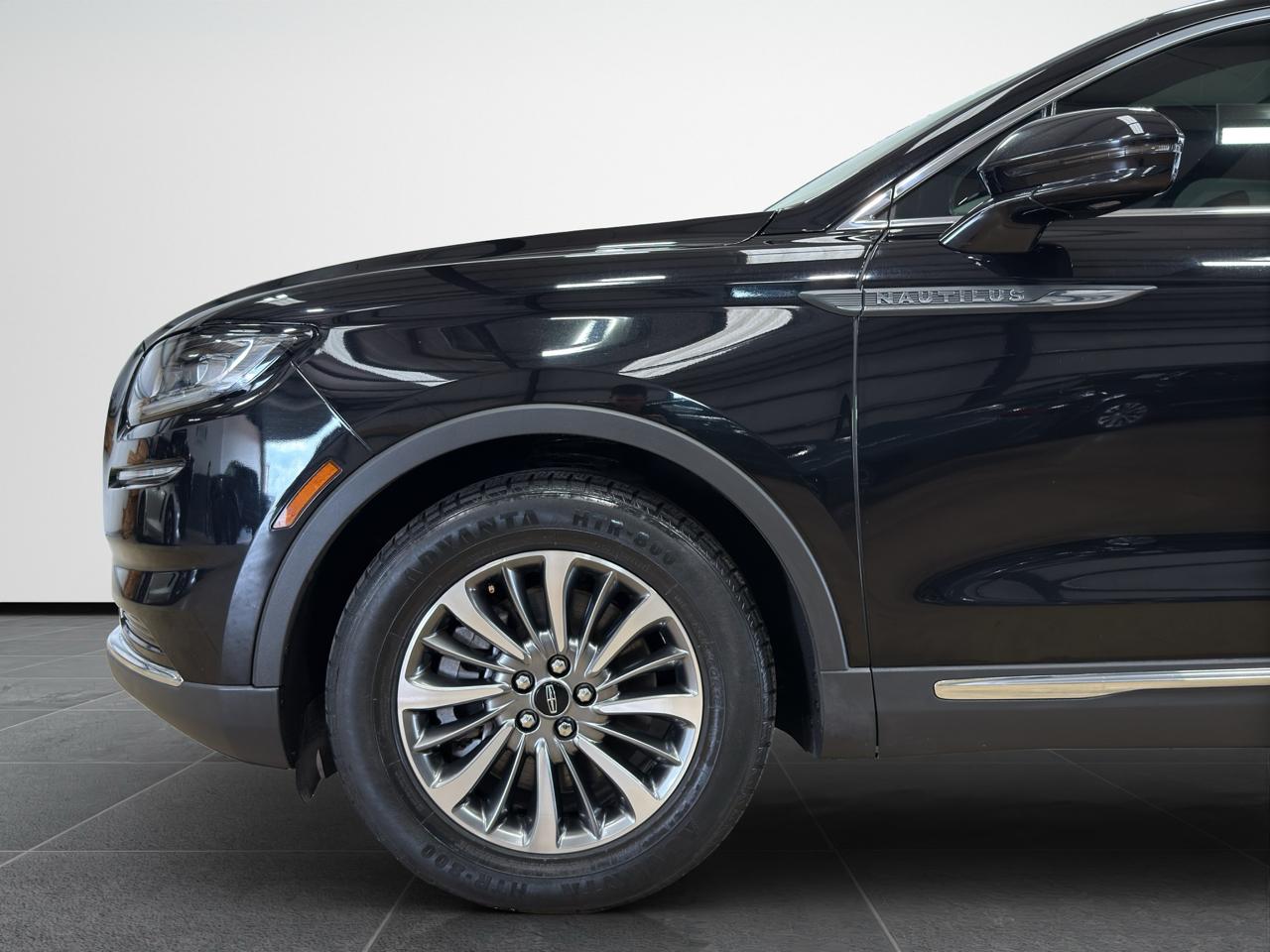 Lincoln Nautilus Reserve AWD 2022