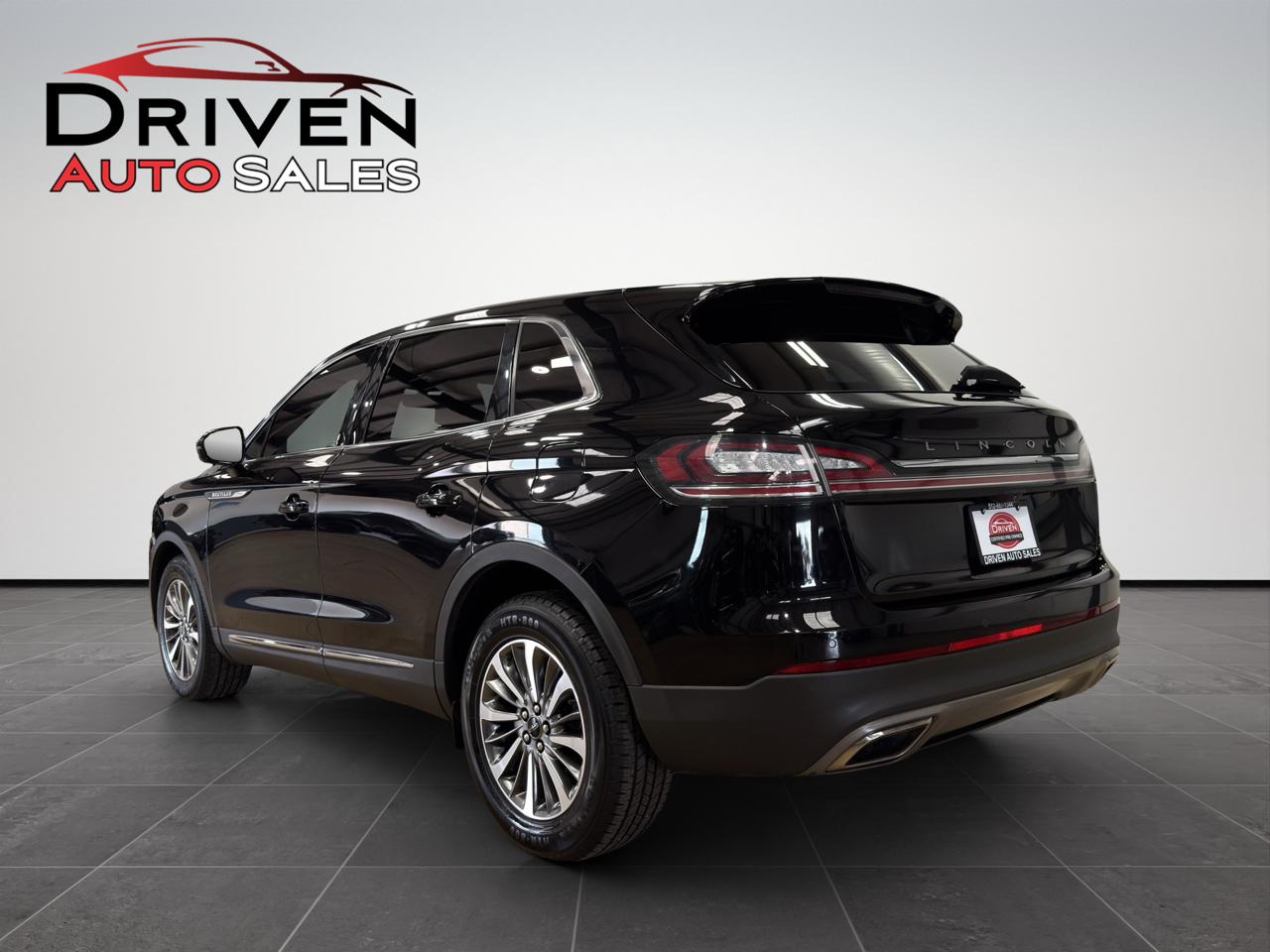 Lincoln Nautilus Reserve AWD 2022