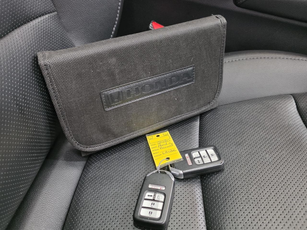 Honda Accord Sedan Touring 2.0T Auto 2020