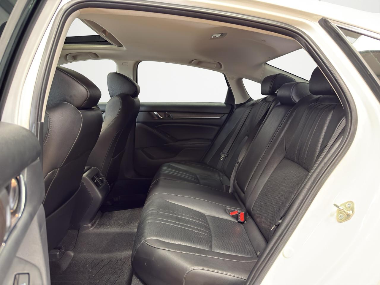 Honda Accord Sedan Touring 2.0T Auto 2020