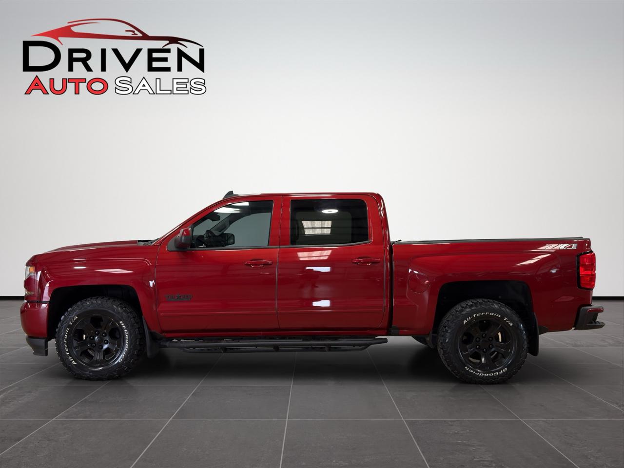 Chevrolet Silverado 1500 4WD Crew Cab 143.5" LT w/2LT 2018