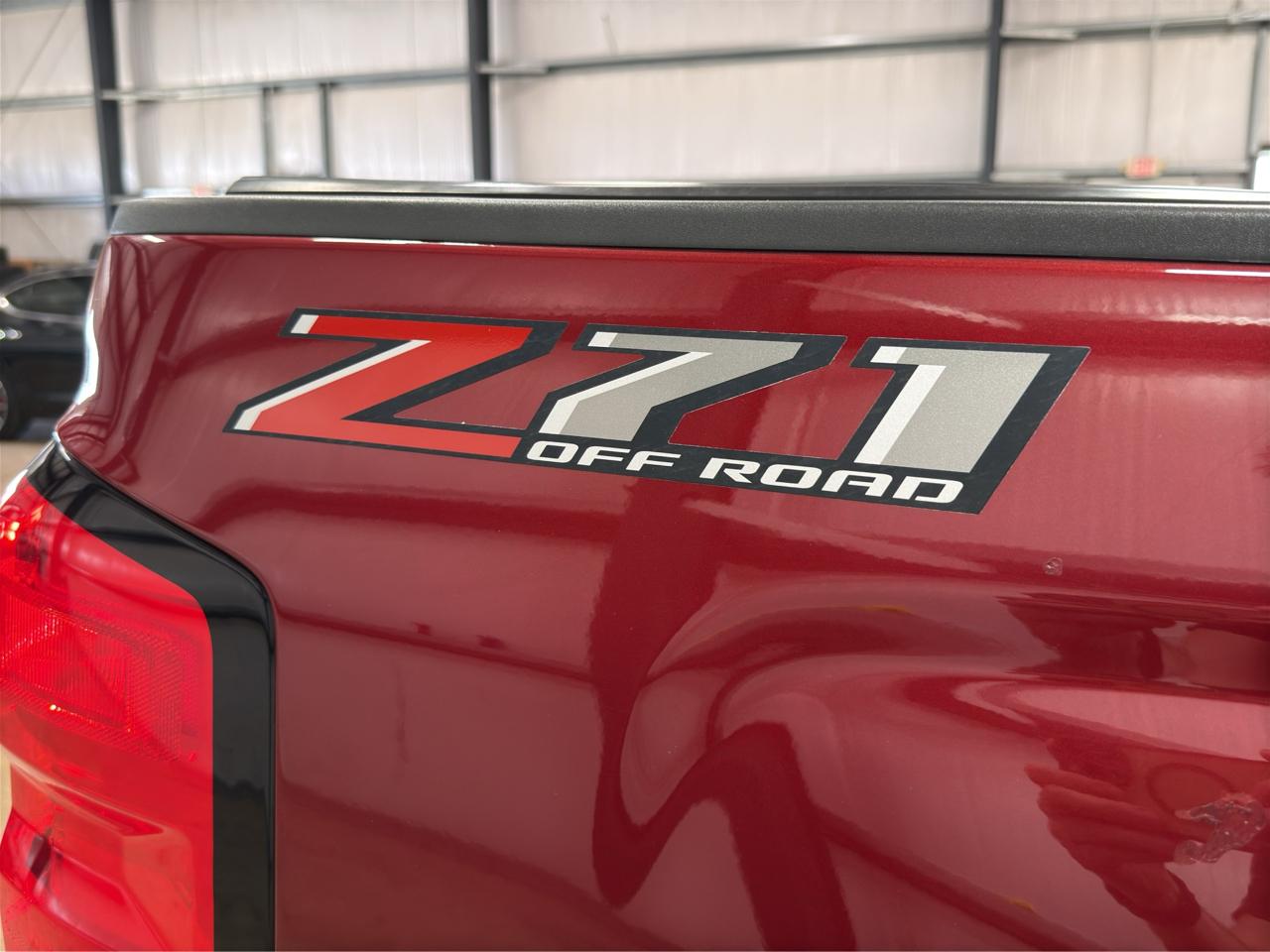 Chevrolet Silverado 1500 4WD Crew Cab 143.5" LT w/2LT 2018