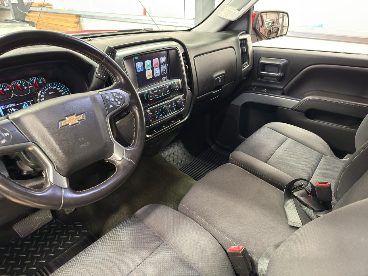 Chevrolet Silverado 1500 4WD Crew Cab 143.5" LT w/2LT 2018