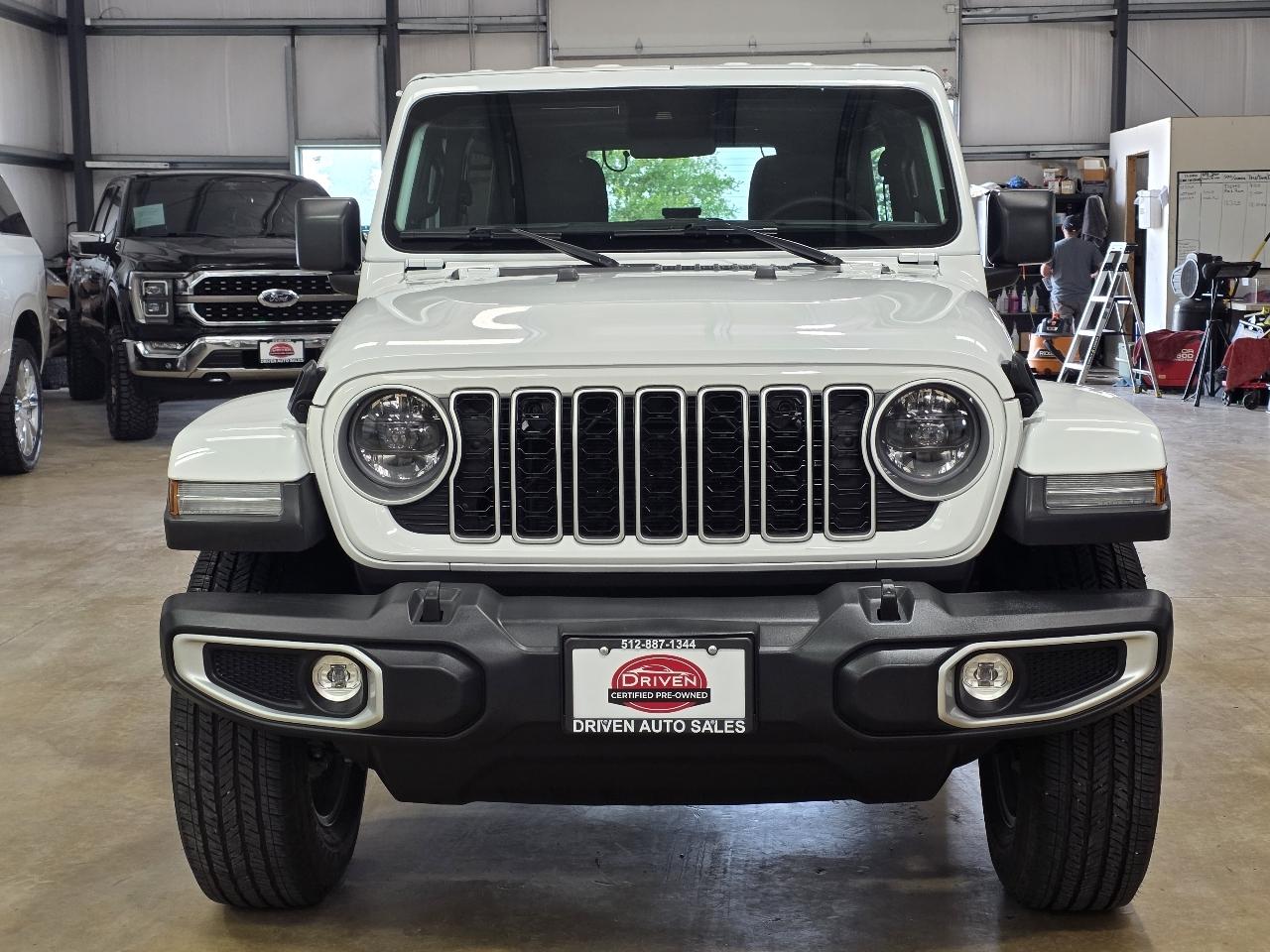 Jeep Wrangler Sahara 4 Door 4x4 2025