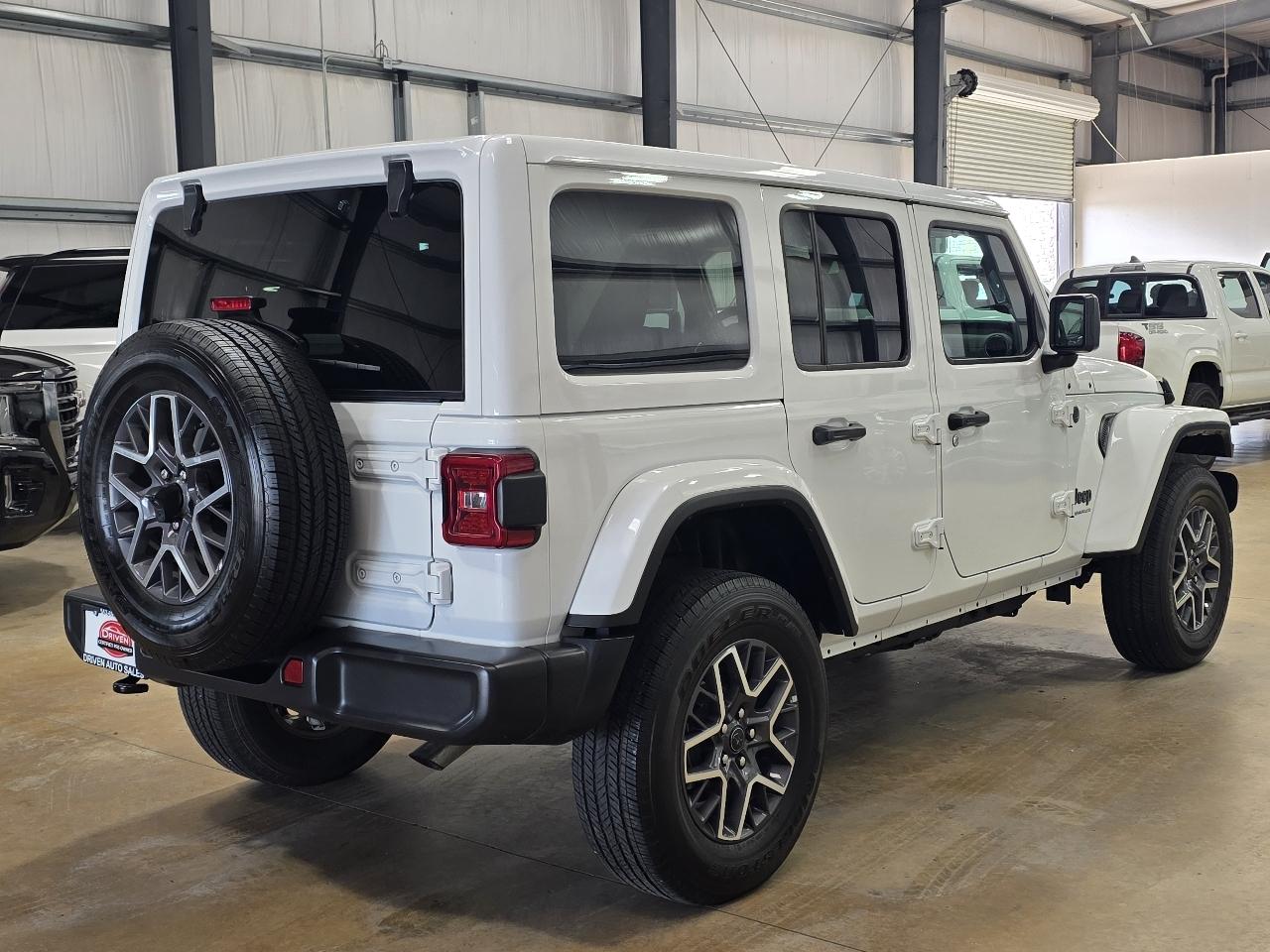 Jeep Wrangler Sahara 4 Door 4x4 2025
