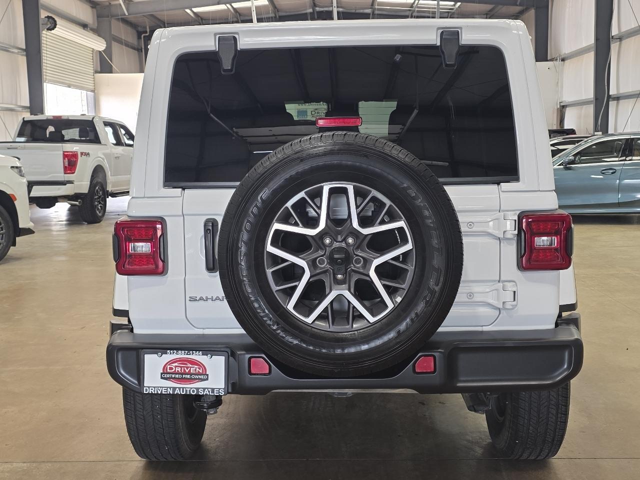 Jeep Wrangler Sahara 4 Door 4x4 2025