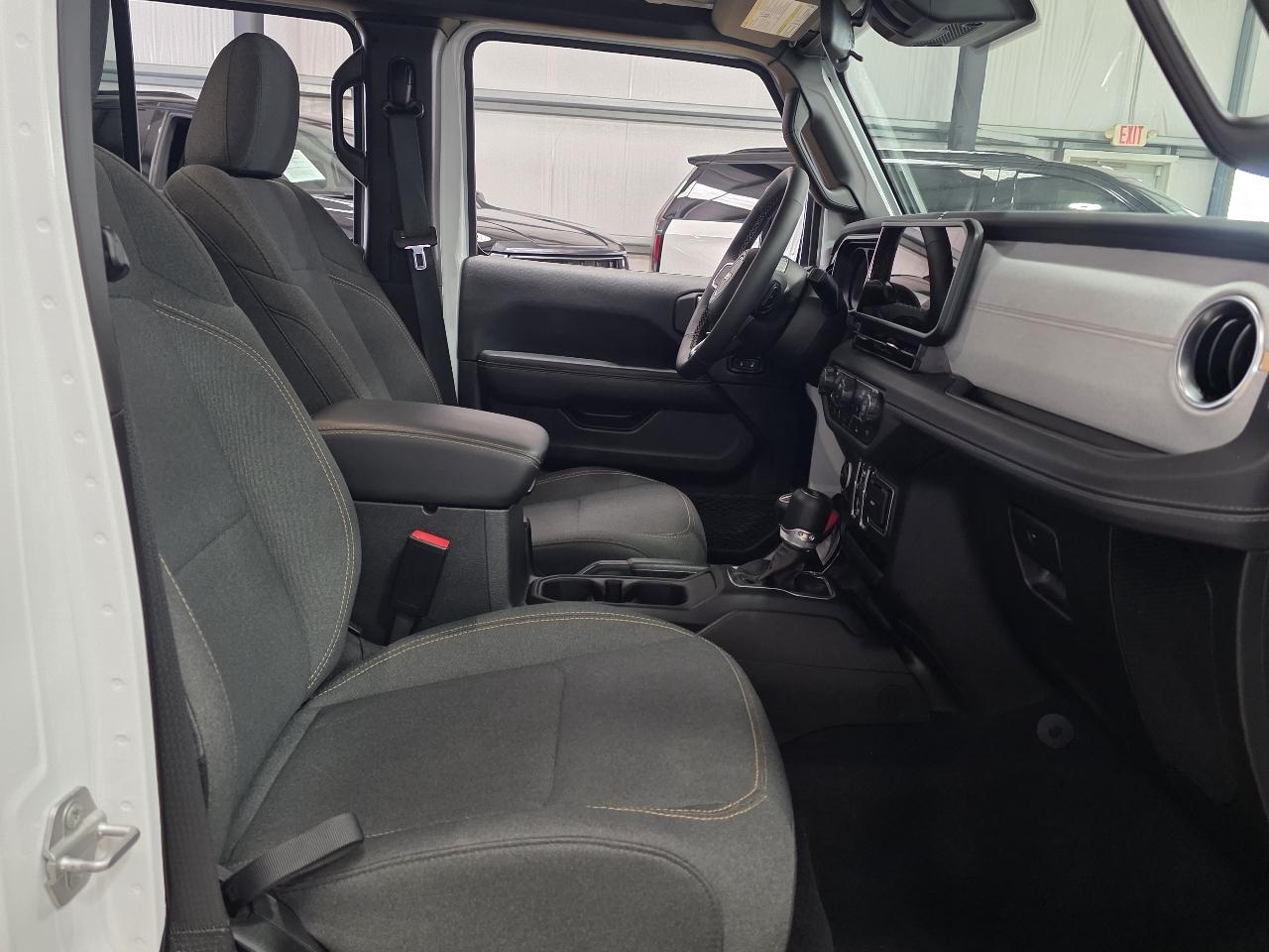 Jeep Wrangler Sahara 4 Door 4x4 2025
