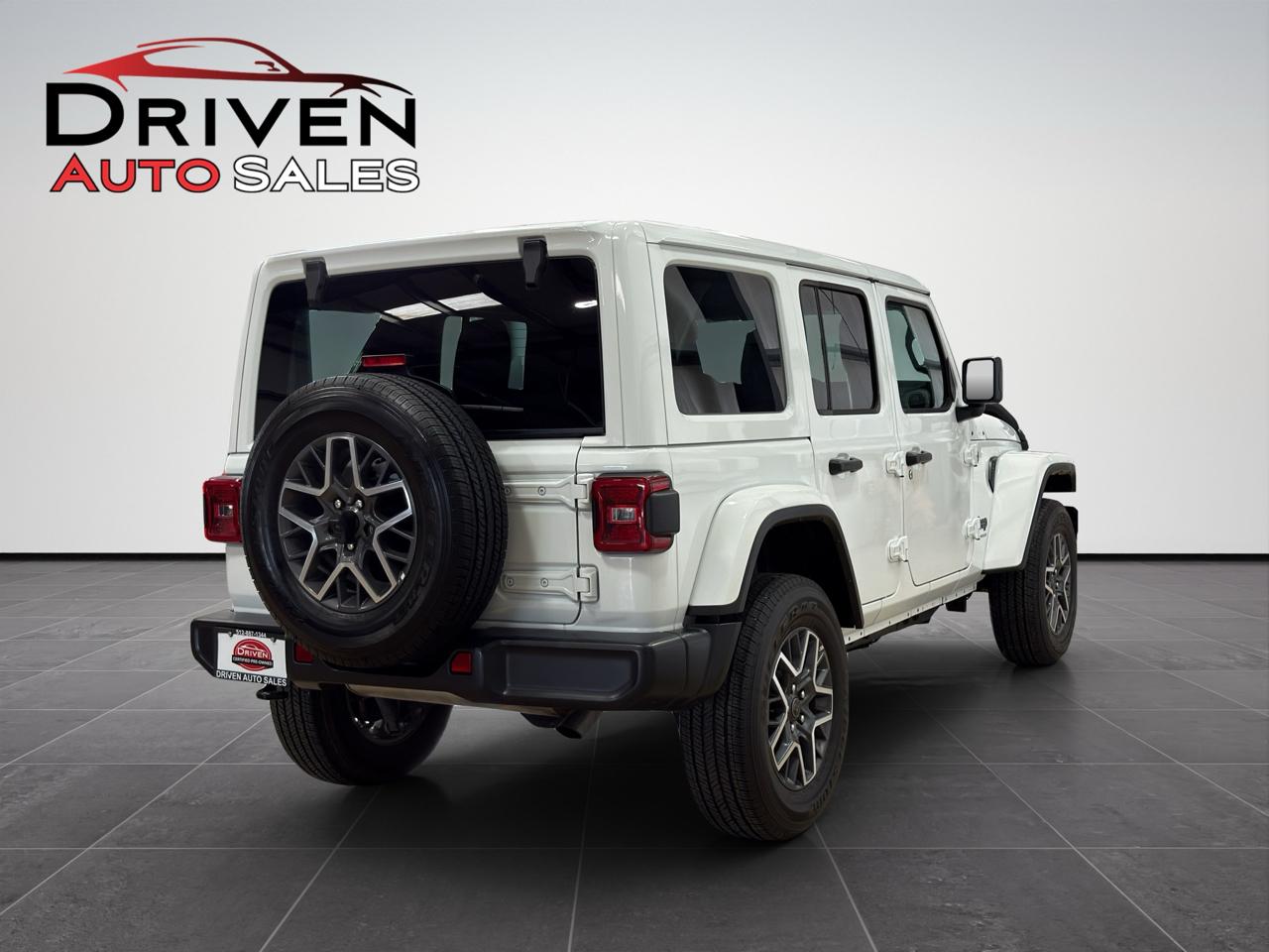 Jeep Wrangler Sahara 4 Door 4x4 2025